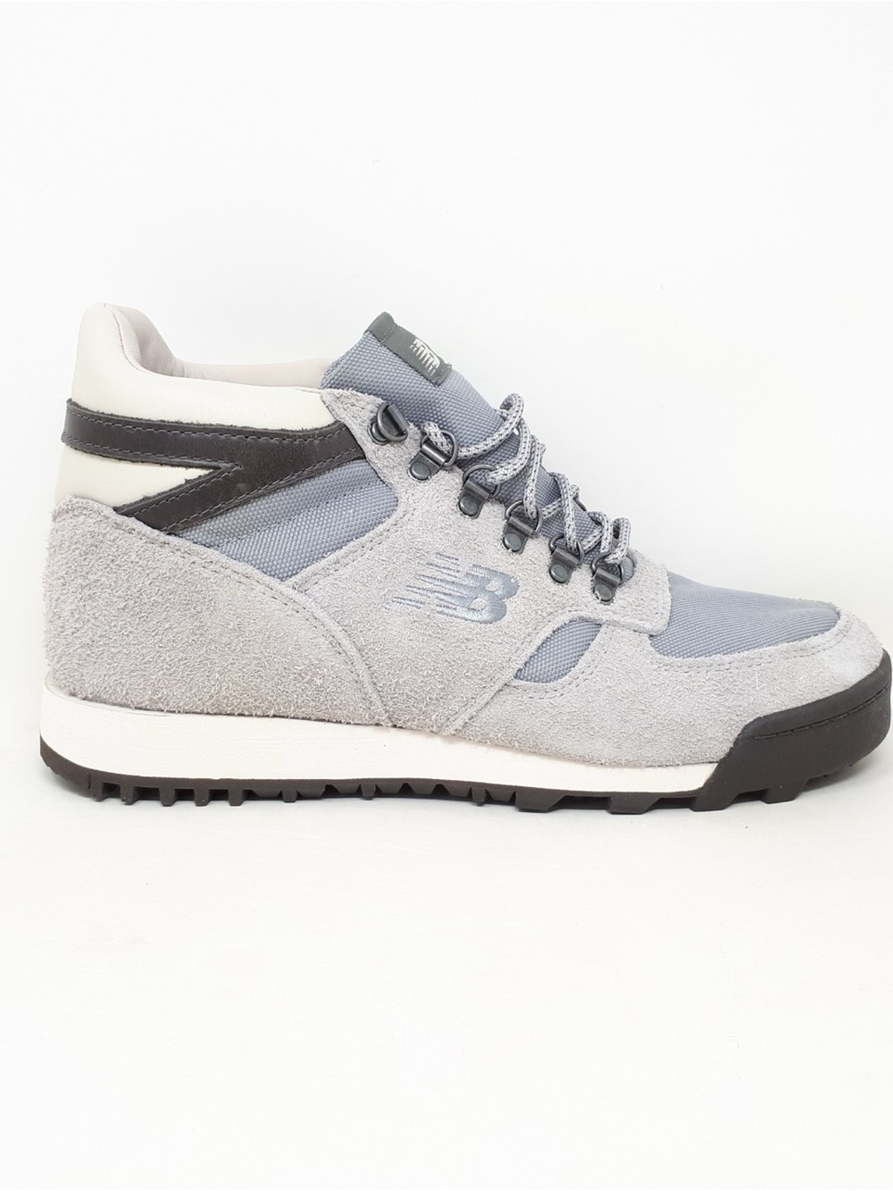 New Balance Rainier Raincloud Hiking Outdoor Winter Shoe Boot Gray Boys